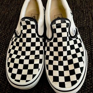 boys size 3 vans checkered slip ons